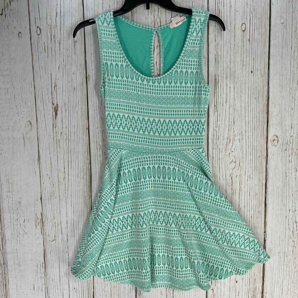 Banana Lemon Dress Women Size M Green White Sleeveless Scoop Neck Fit Flare